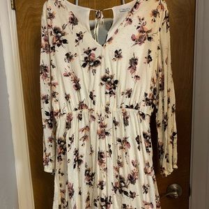 Romantic, floral dress!